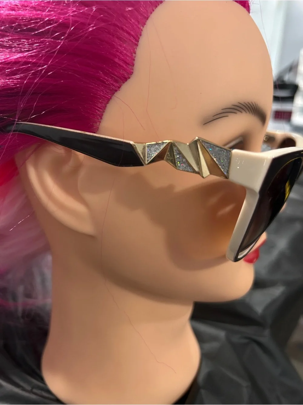 Vintage Dark Brown Cat-Eye Women's Sunglasses with Brown Gradient Lenses